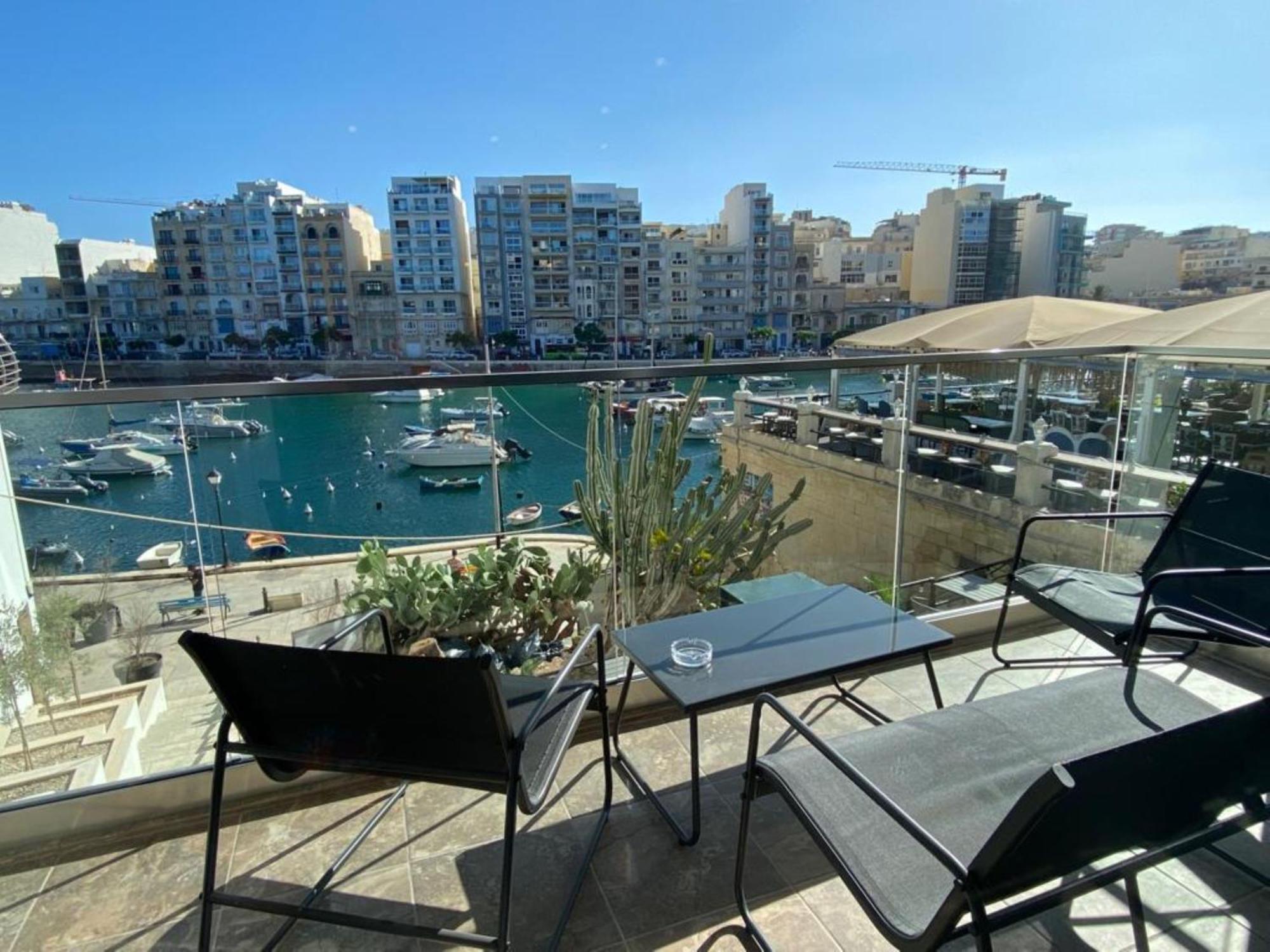 86 Spinola Bay Apartment Saint Julian's Екстериор снимка