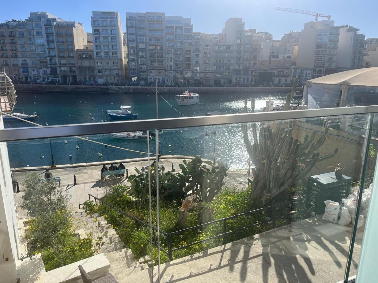86 Spinola Bay Apartment Saint Julian's Стая снимка