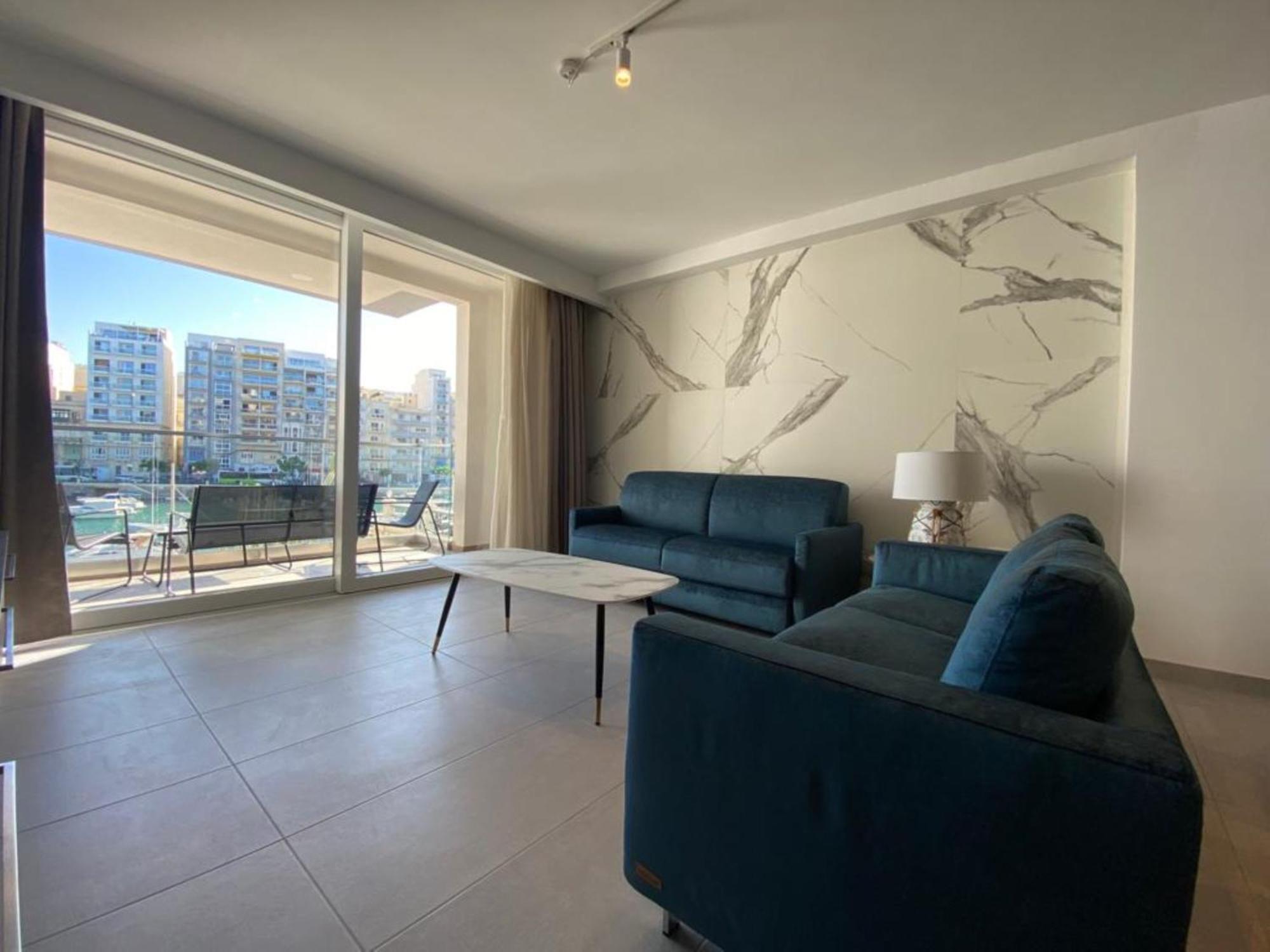 86 Spinola Bay Apartment Saint Julian's Екстериор снимка